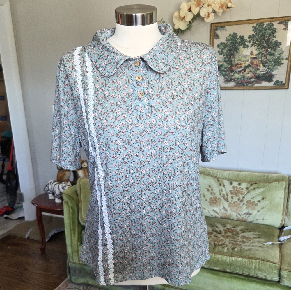 Floral Button-Up Top with Lace Accent